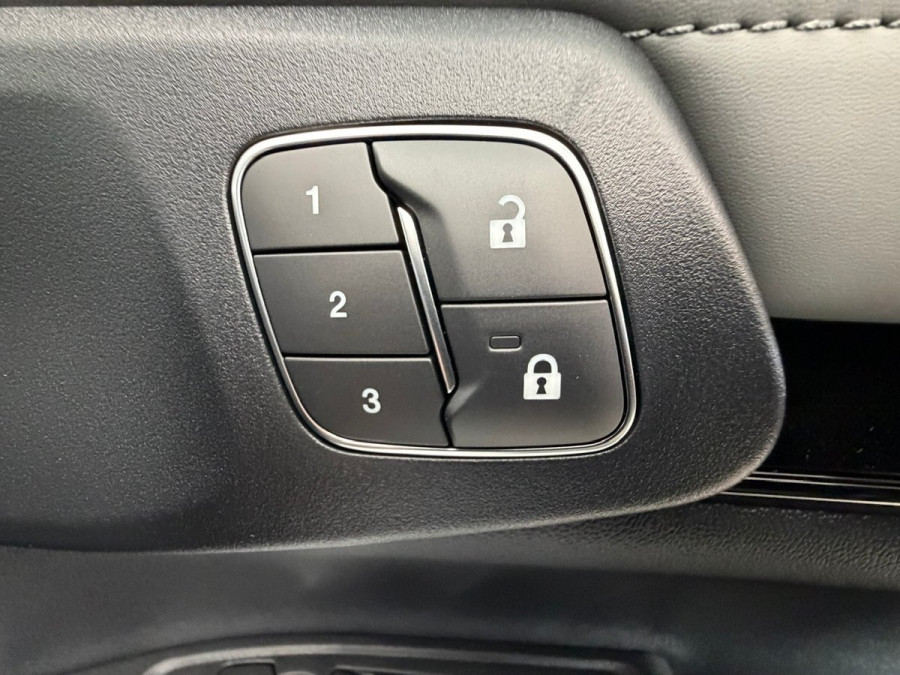 2026 MY26.5 Ford Everest UB Sport SUV Image 24