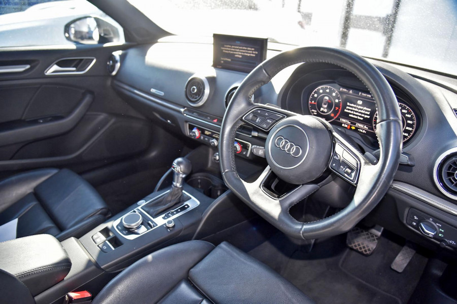 2018 Audi A3 8V  Convertible Image 9