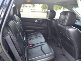 2016 MY17 Nissan Pathfinder R5 II Suv