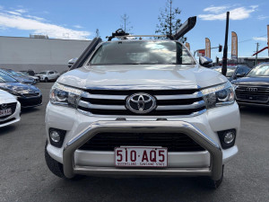 2016 Toyota HiLux  SR5 Double Cab Pick Up