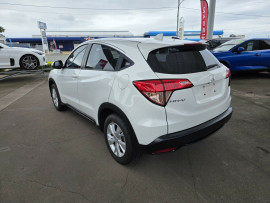 2015 Honda HR-V  VTi SUV image 5
