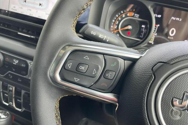 2024 Jeep Wrangler Unlimited Overland SUV