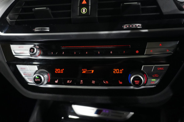 2018 BMW X4 M40i SUV Image 19