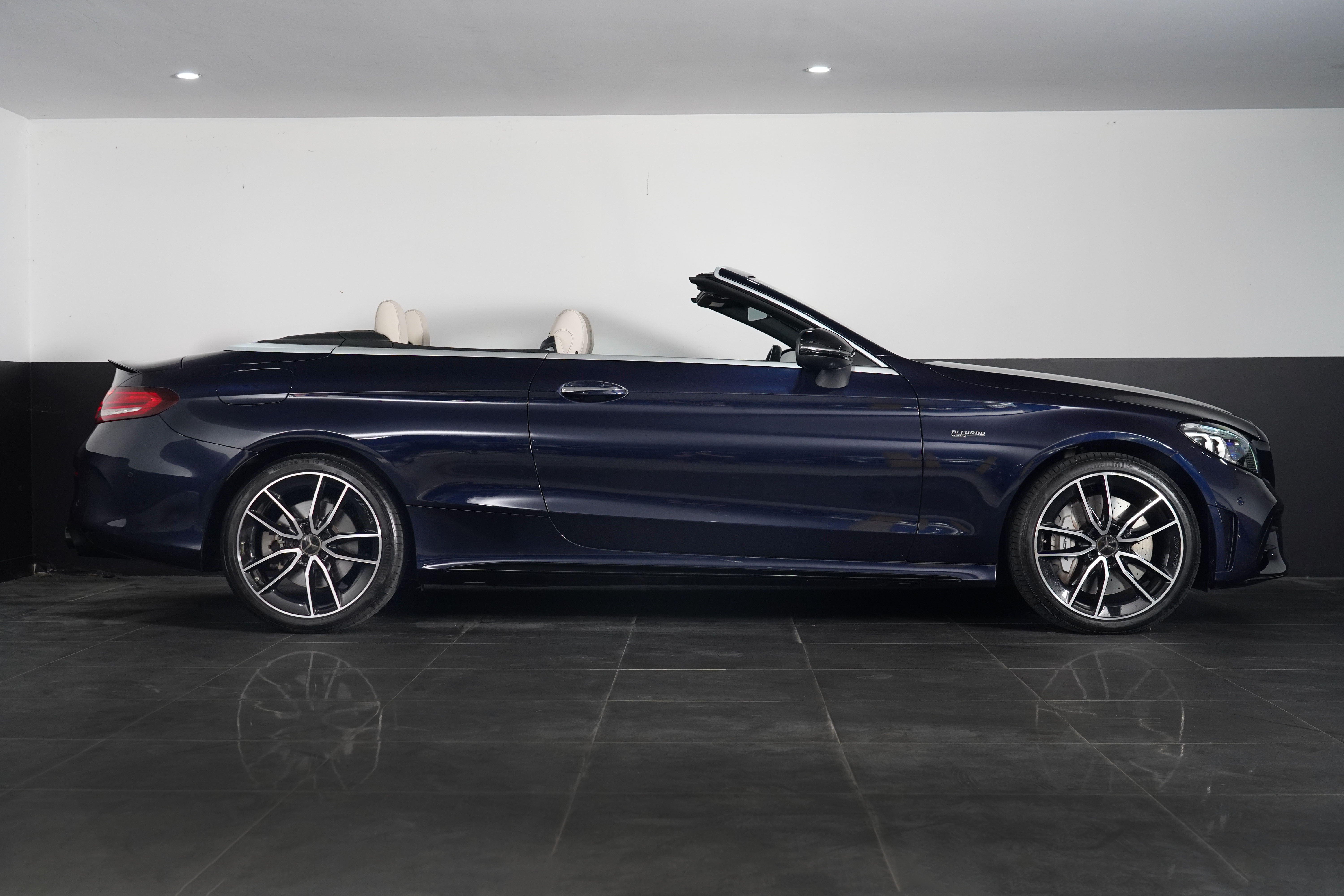 2021 Mercedes-Benz C43 AMG Cabriolet  Convertible Image 11