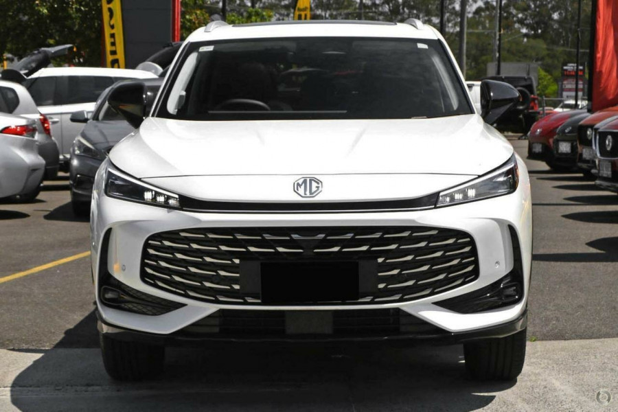 2025 MG HS AS33 Essence SUV Image 3