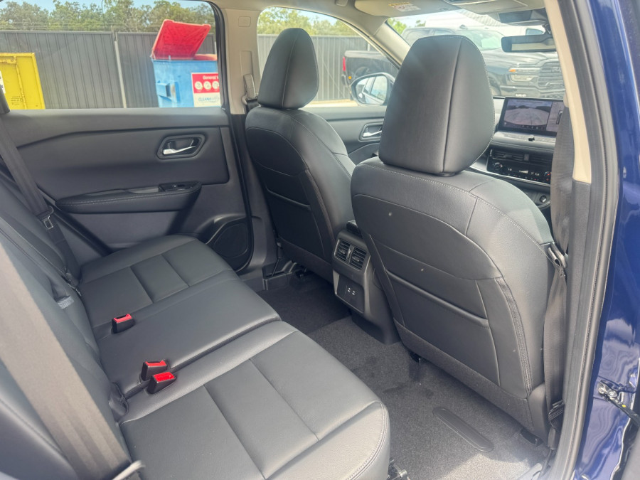 2026 Nissan X-Trail T33 ST-L SUV Image 11