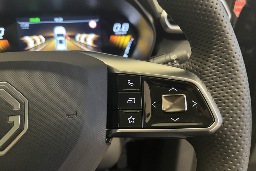 2025 MG ZS Essence 1.5Pt/Cvt SUV Image 15