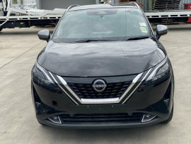 2024 Nissan QASHQAI J12 Ti e-POWER SUV image 2