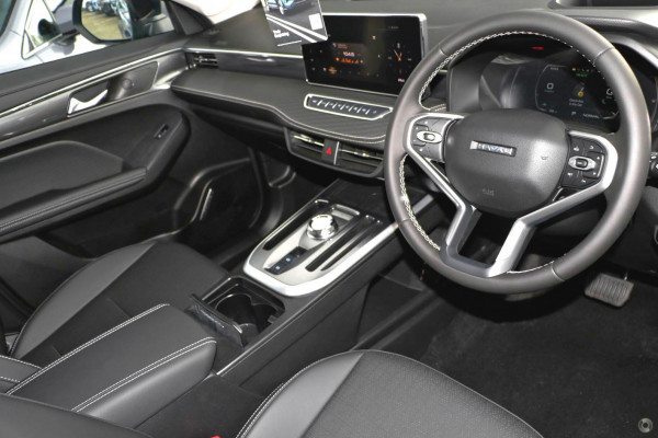2025 GWM Haval Jolion A02 Lux Hybrid SUV Image 6