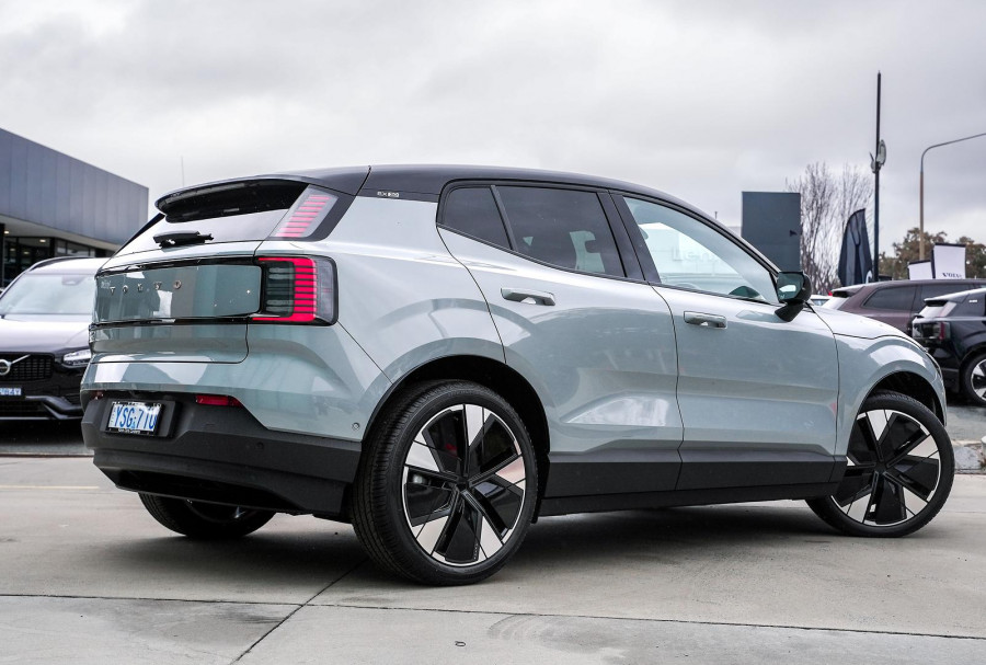 2024 MY25 Volvo EX30  Twin Motor Performance Ultra SUV Image 28
