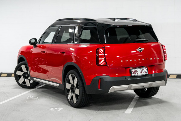 2026 MINI Countryman U25 S Favoured SUV image 2