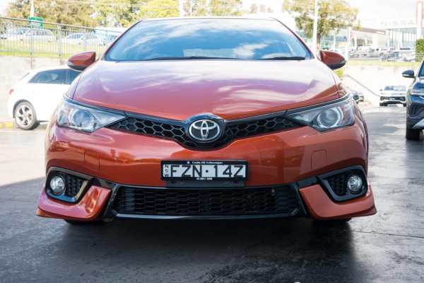 2016 Toyota Corolla ZRE182R SX Hatch Image 4
