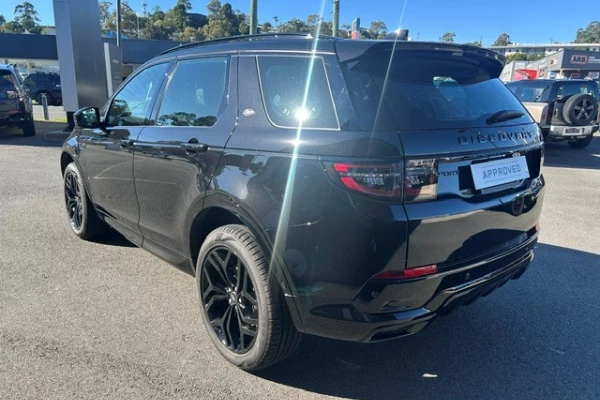 2025 MY26 Land Rover Discovery Sport L550 P250 Landmark SUV Image 4