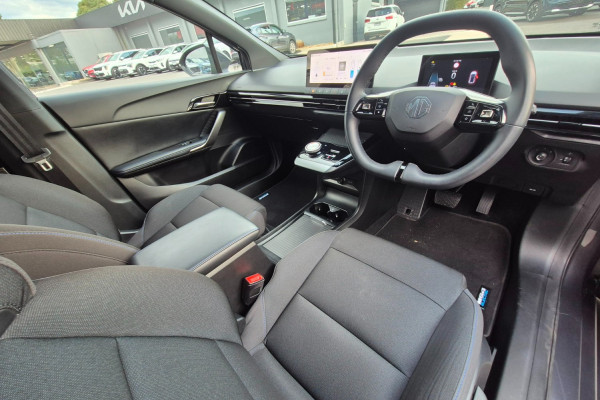 2024 MG MG4 MEH32 Excite 51 Hatch Image 11