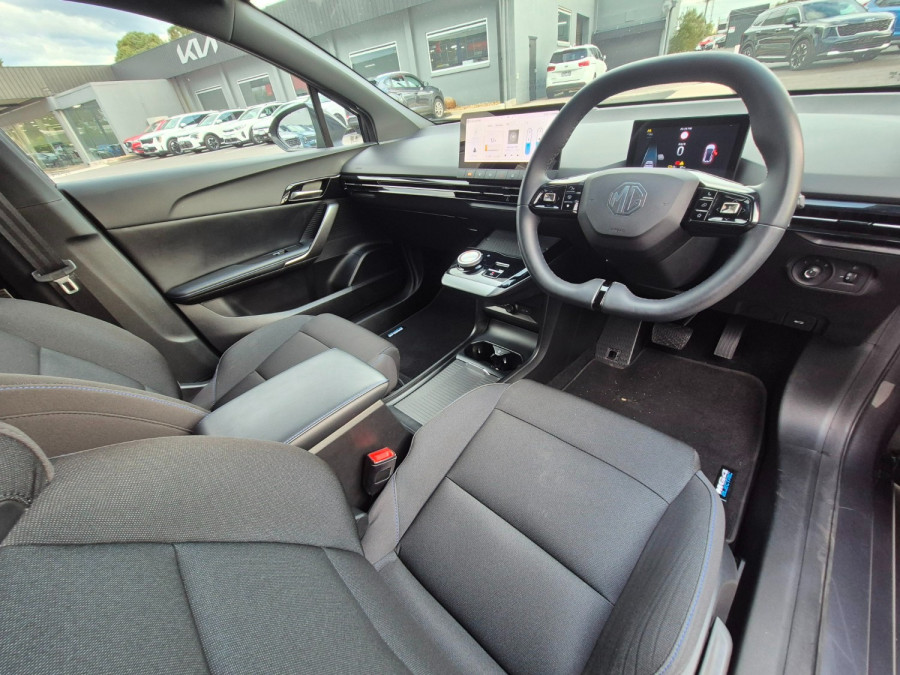 2024 MG MG4 MEH32 Excite 51 Hatch Image 11