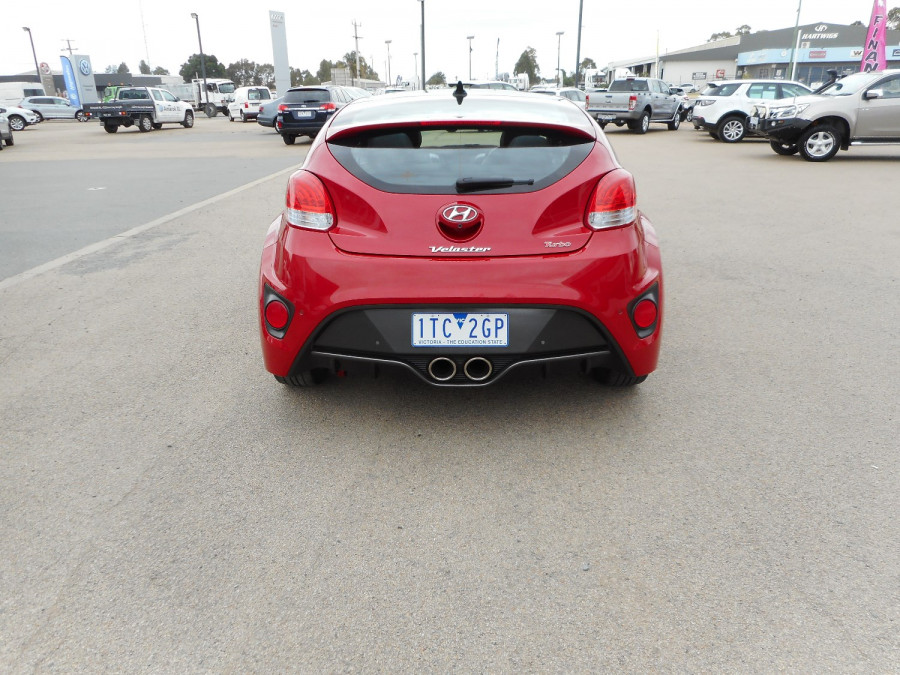 2014 Hyundai Veloster FS3 SR Turbo Hatchback Image 7
