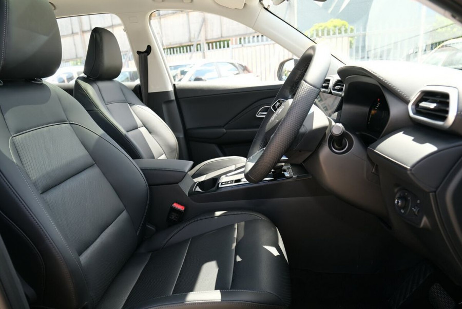 2025 MG ZS ZS32 Essence Hybrid+ SUV Image 9
