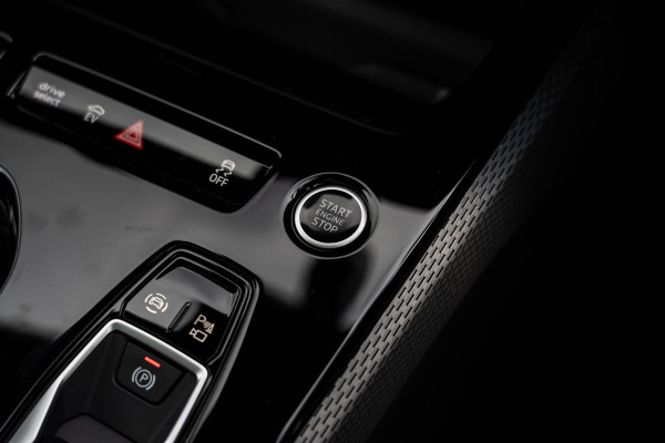 2025 Audi A5 B10 e-hybrid S-Line Hatch