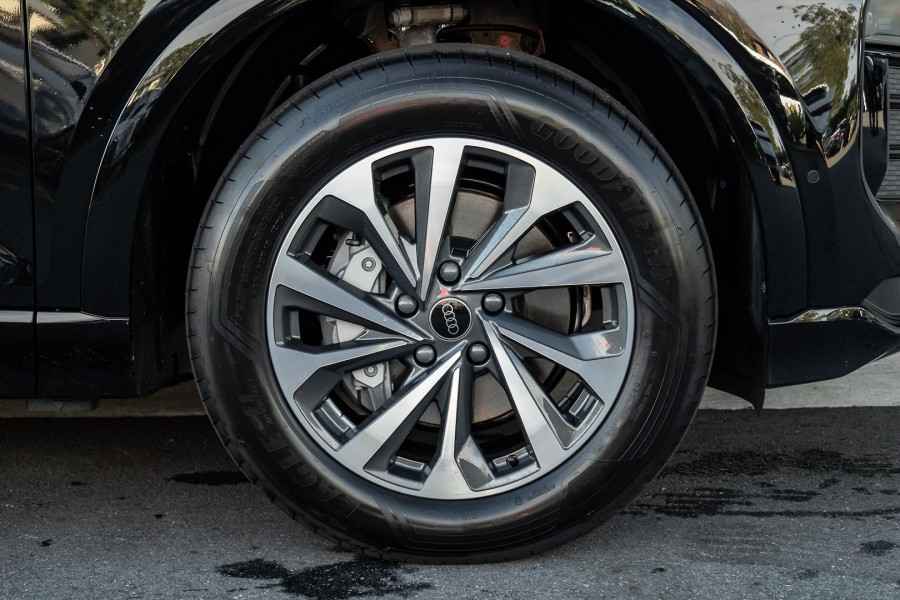 2026 Audi Q6 e-tron SUV