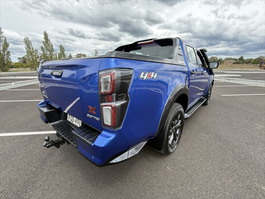 2023 Isuzu D-MAX RG X-TERRAIN Ute Image 4