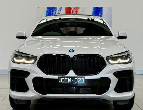 2022 BMW X6 G06 xDrive30d M Sport SUV image 2