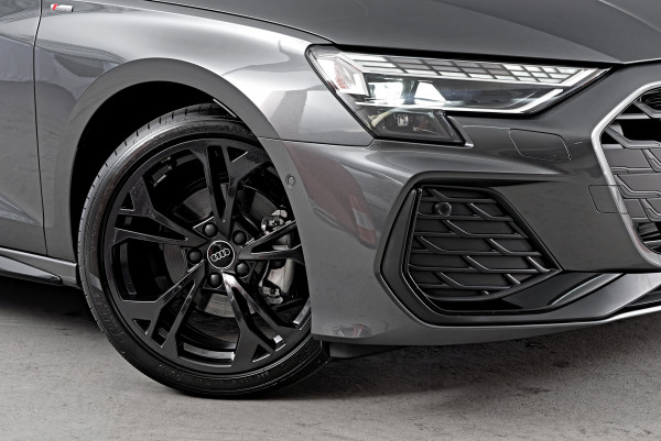 2025 Audi A3 GY 35 TFSI S line Sedan image 6