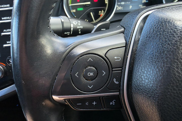 2019 Toyota Camry AXVH71R SL Sedan Image 26