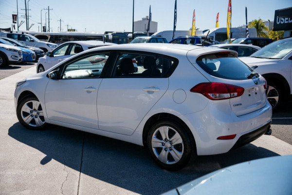2017 MY18 Kia Cerato YD S Hatch Image 2