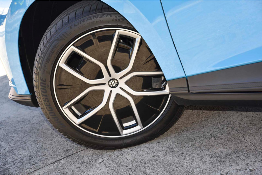 2024 MG MG4 MEH32 Essence 64 150kW Hatch Image 21