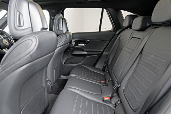 2023 Mercedes-Benz GLC-Class X254 GLC300 SUV image 9