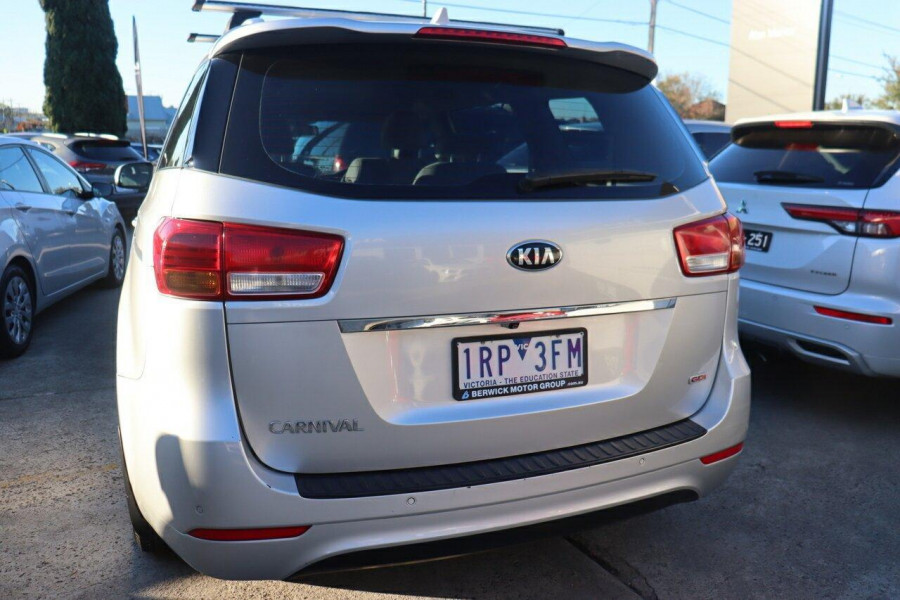 2017 Kia Carnival YP S People Mover Image 6
