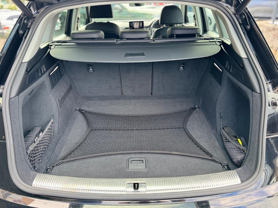 2019 Audi Q5 FY 40 TDI design SUV Image 16
