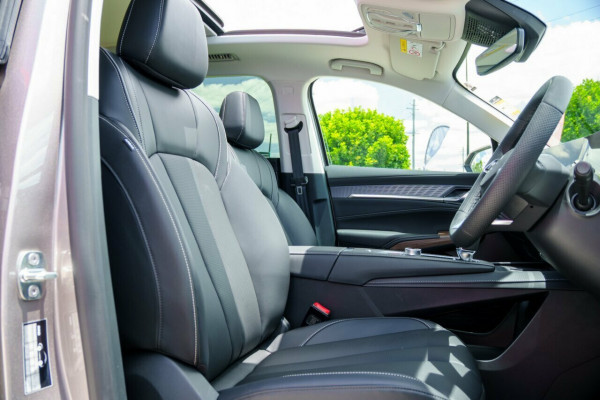2025 MG QS IS31 Essence SUV Image 21