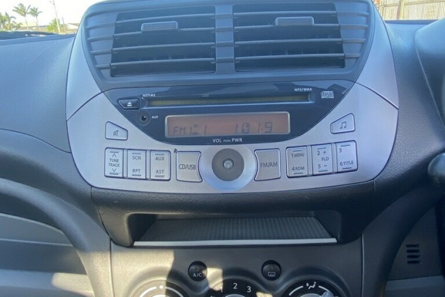 2013 Suzuki Alto GF GLX Hatch Image 22