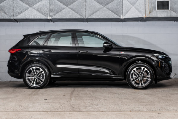 2025 Audi Q5 GU TDI 150kW SUV image 3