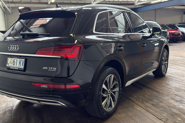 2023 Audi Q5 FY 45 TFSI sport SUV Image 5