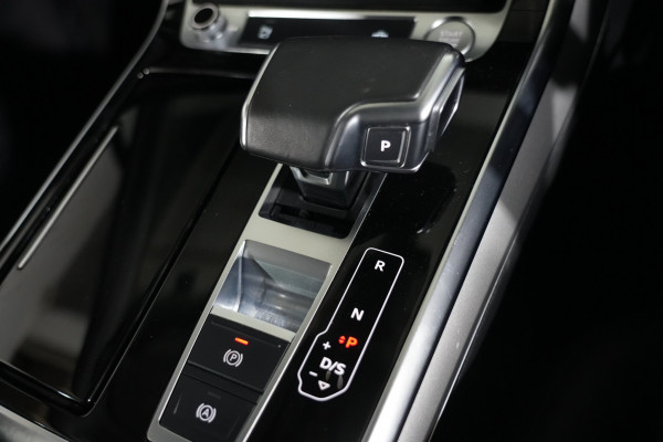2020 Audi Q7 45 TDI SUV Image 19