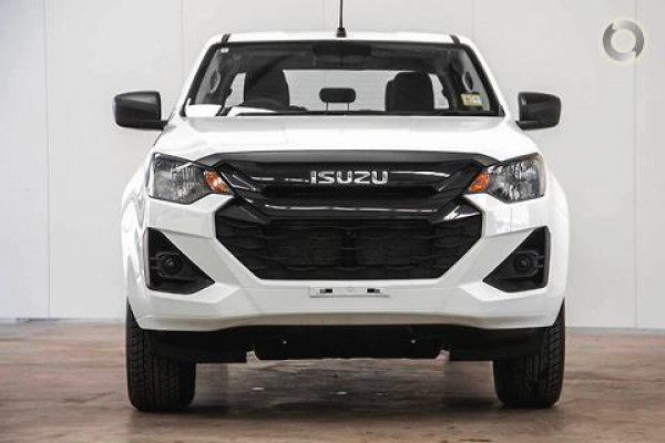 2026 MY25.5 Isuzu D-MAX RG SX High Ride Cab Chassis Image 2