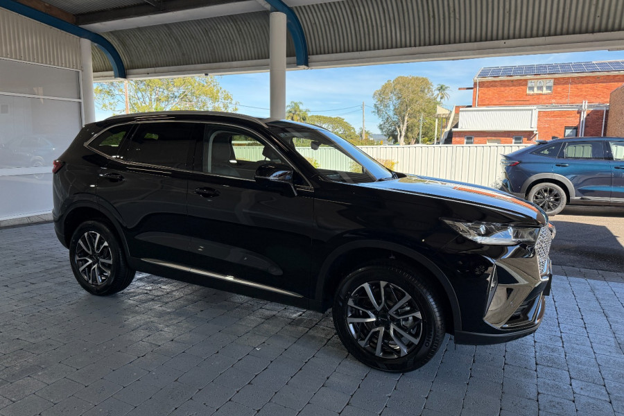 2025 GWM Haval H6 LUXURY SUV Image 6