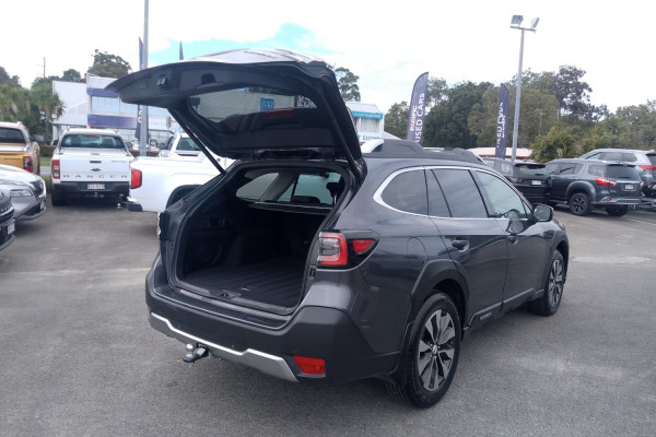 2022 MY23 Subaru Outback 6GEN AWD Touring SUV Image 15