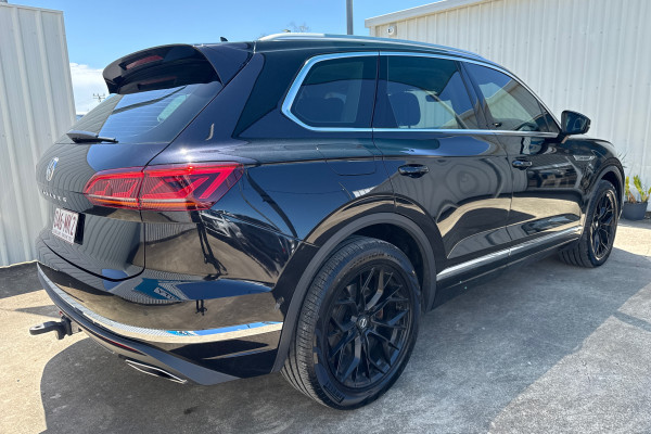2020 Volkswagen Touareg CR 190TDI Premium SUV Image 5