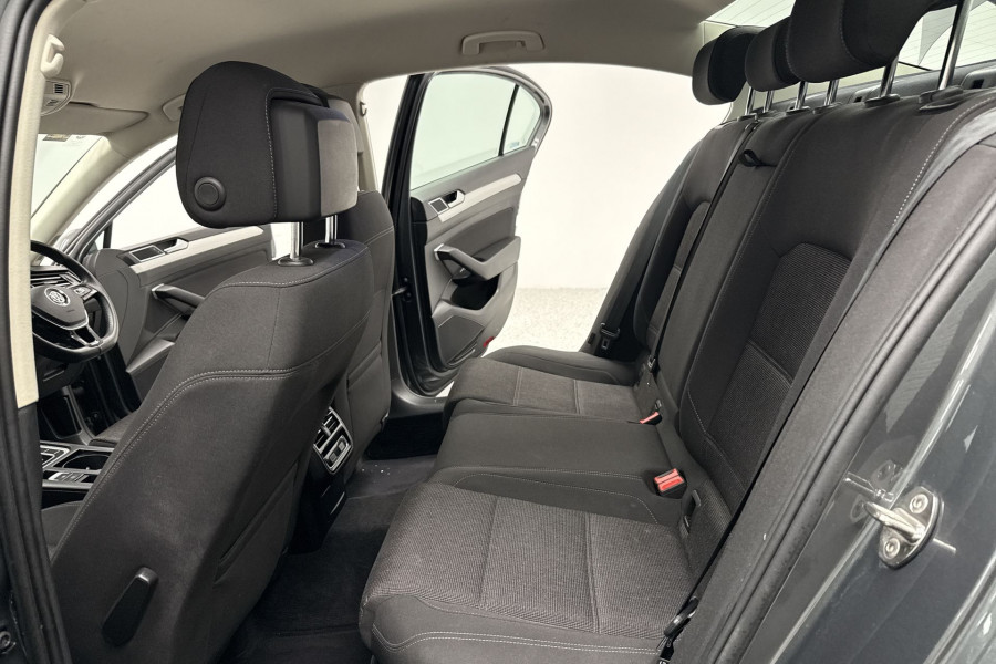 2015 Volkswagen Passat Sedan 132TSI Sedan Image 14