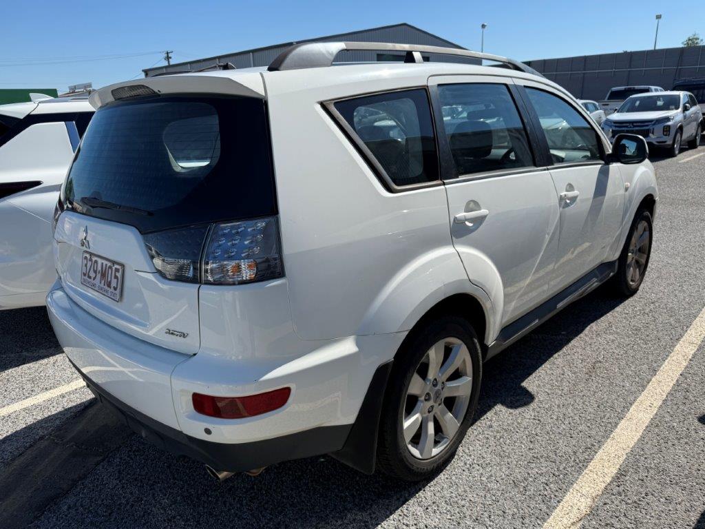 2012 Mitsubishi Outlander ZH MY12 LS Wagon Image 2
