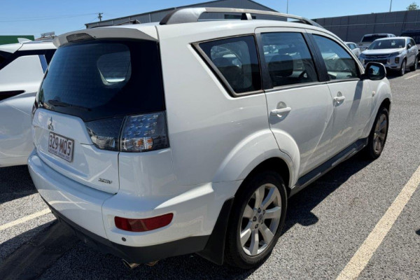 2012 Mitsubishi Outlander ZH MY12 LS Wagon Image 2