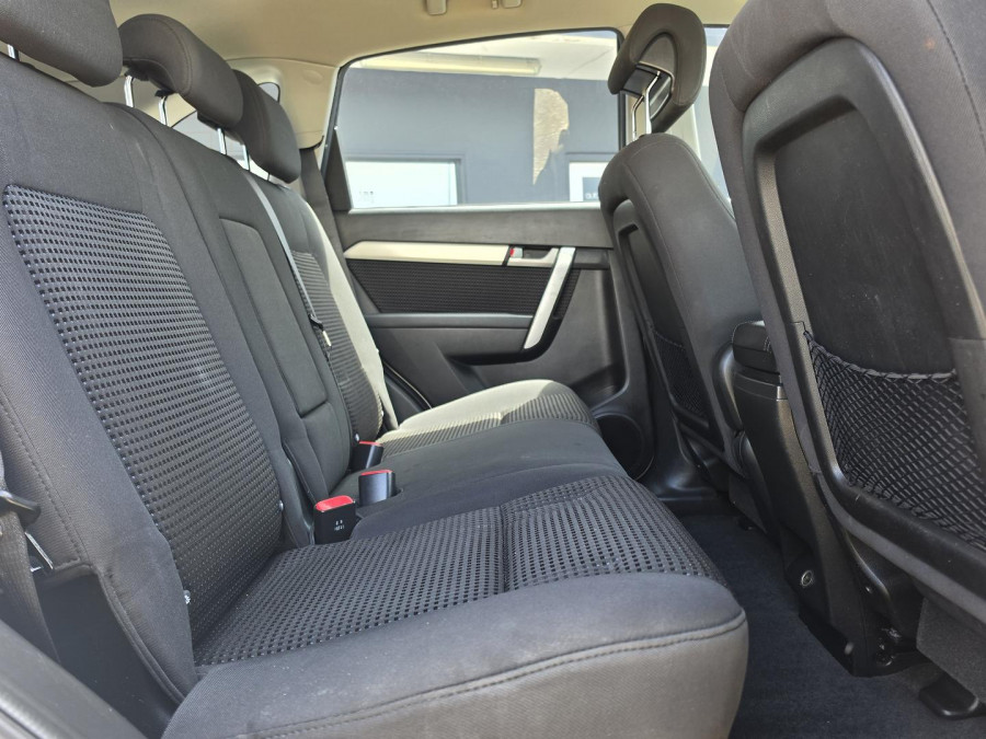 2015 Holden Captiva CG LS SUV Image 17