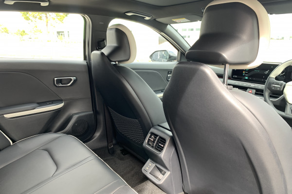 2026 Kia K4 CL4m GT-Line Sedan Image 10