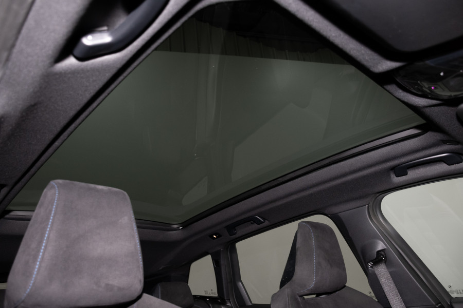 2025 BMW X3 20 xDrive SUV Image 5