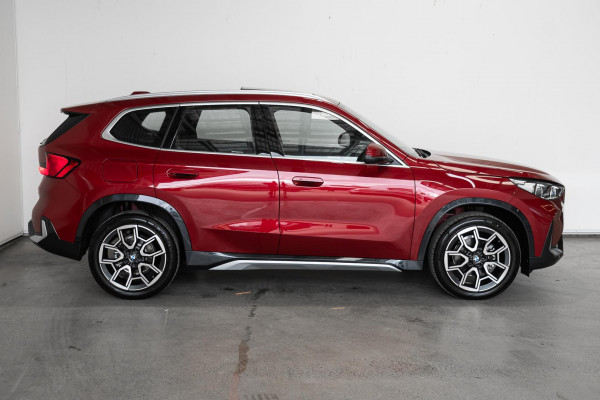2025 BMW X1 U11 sDrive18i SUV image 3