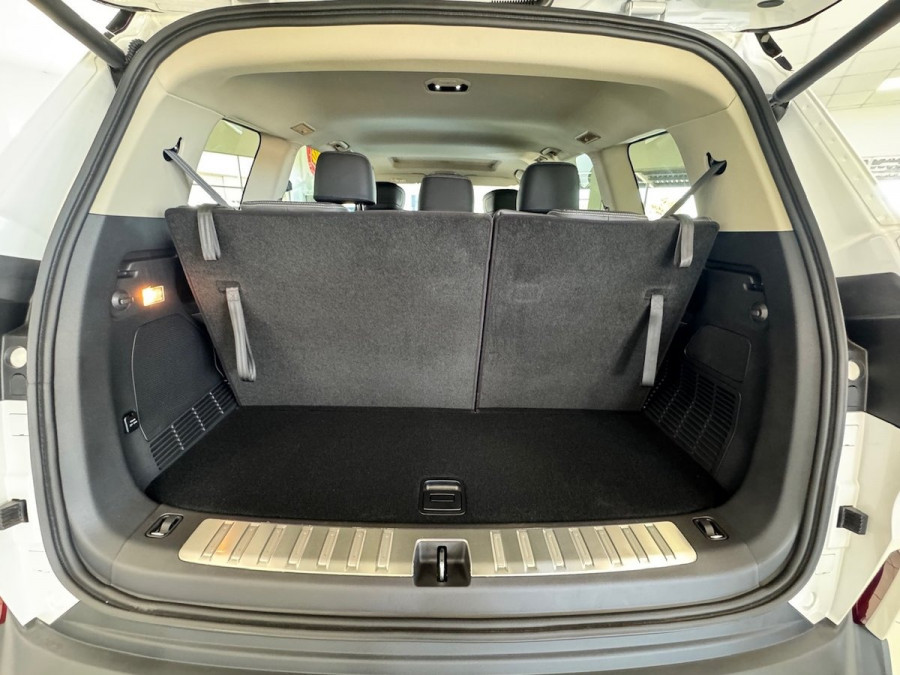 2025 LDV D90 SV9A Executive SUV Image 10