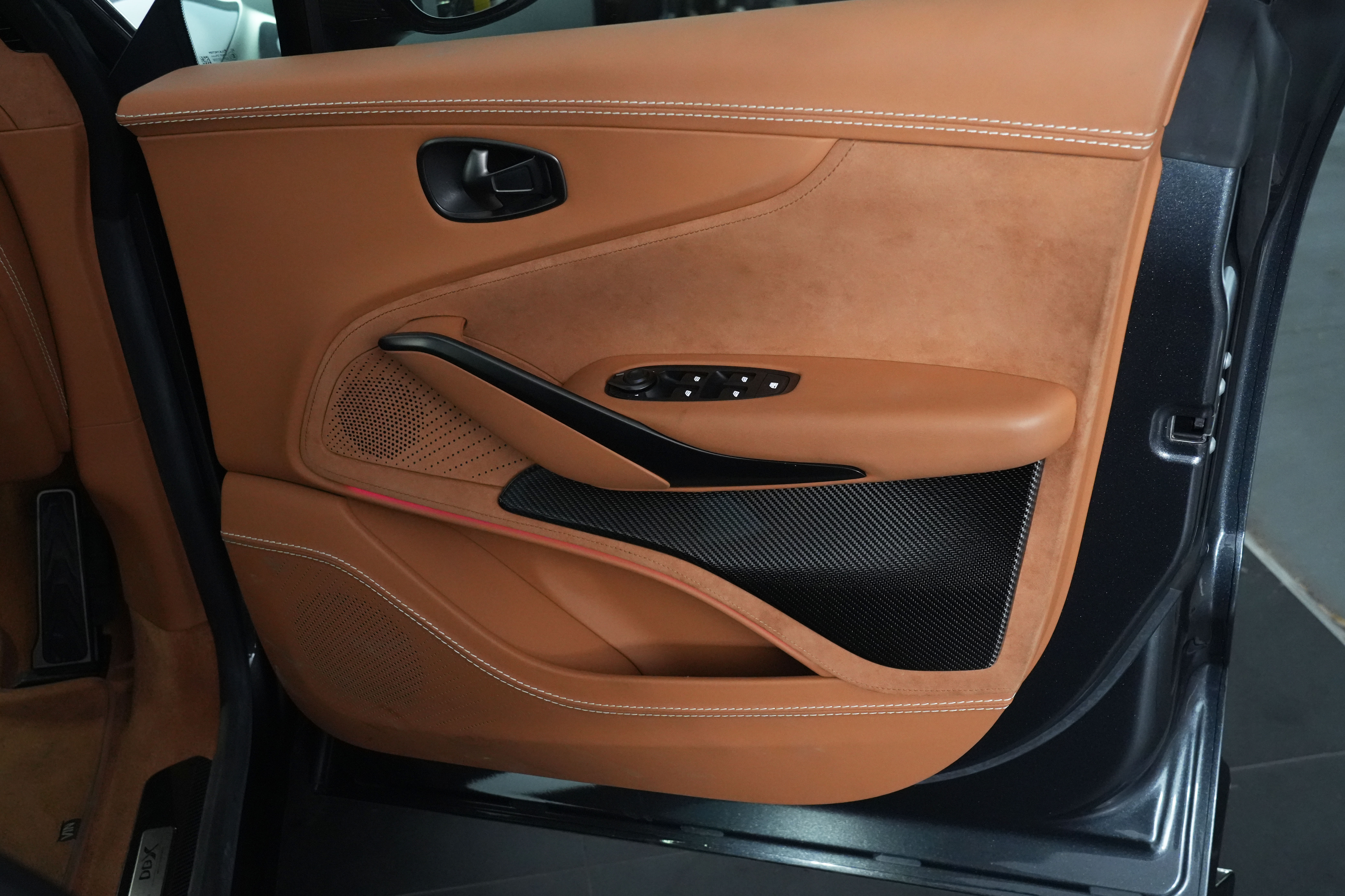 2023 Aston Martin DBX 707 SUV Image 49